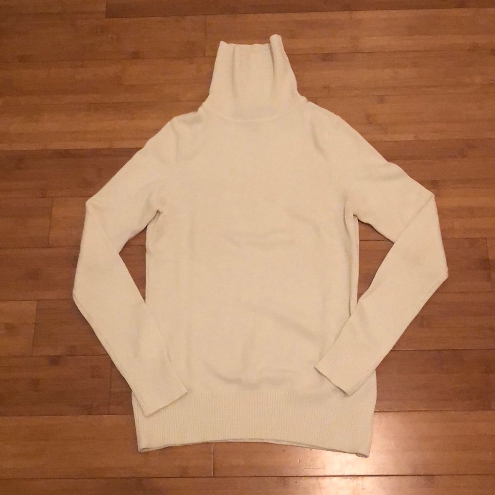 French connection white turtleneck sweater